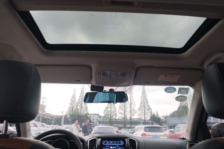 Used CHANGAN OSHAN CX70 2016 1.6L Manual Luxury Model