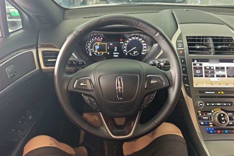 Used Lincoln MKZ 2017 2.0T Luxury Edition