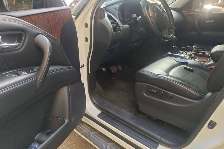 Used Nissan Patrol 2018 5.6L Standard Version