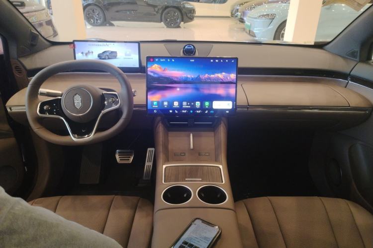 Used Hima Luxeed R7 2026 Model Pure Electric Max+
