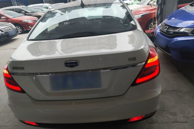 Used Geely Auto Emgrand 2017 Sedan Million Edition 1.5L Manual - Upward Version