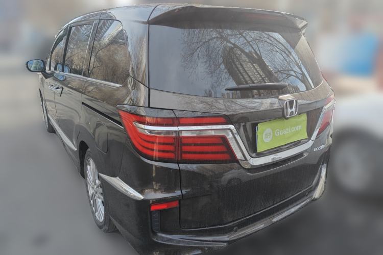 Used Honda Elysion 2016 2.4L Luxury Edition
