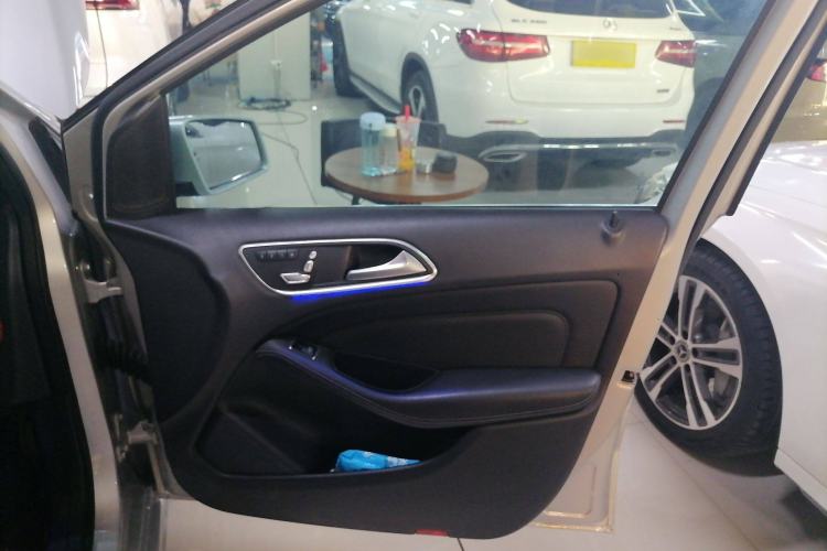 Used Mercedes-Benz B-Class 2018 B 200 Fashion Model