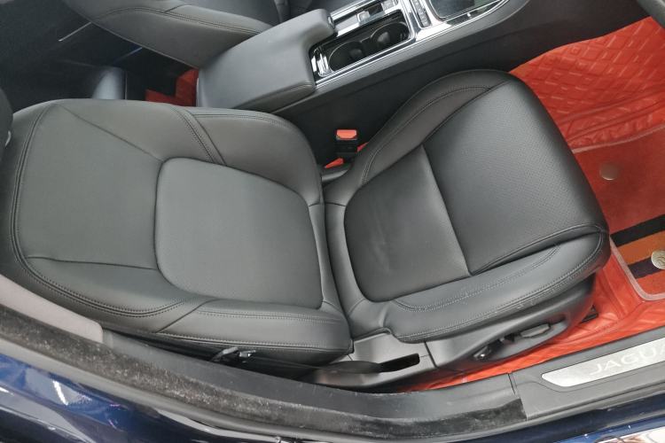 Used Jaguar XFL 2020 XFL 2.0T P200 Two-Wheel-Drive Elite Edition Right Front Seat