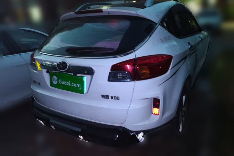 Used Bestune X80 2016 2.0L automatic Comfort trim level