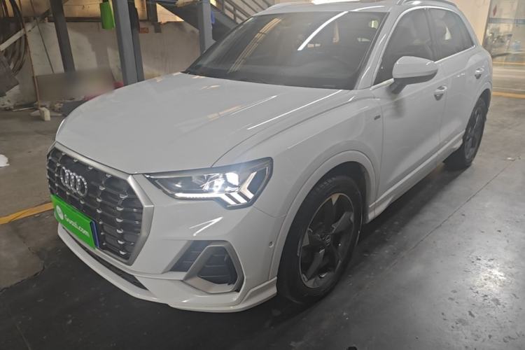 Used Audi Q3 2021 35 TFSI Fashion Dynamic Model