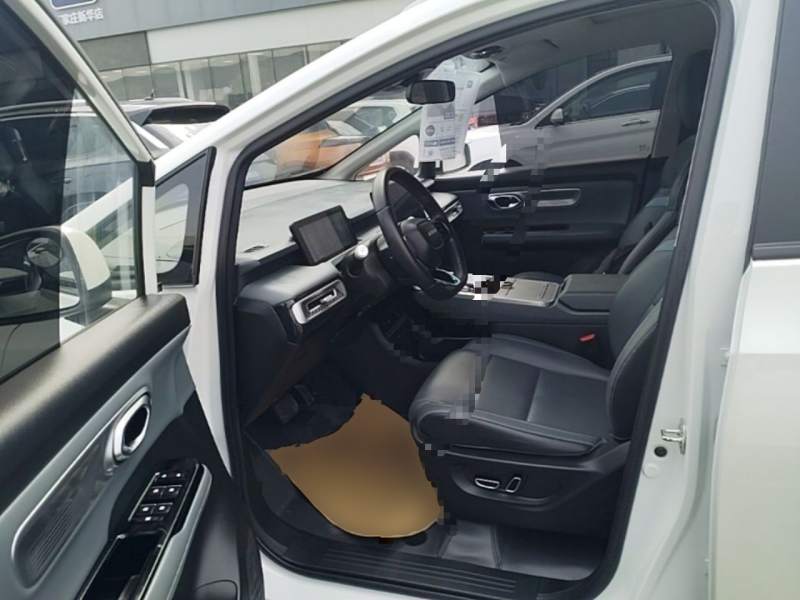 Used AION Y 2023 Plus 510 Smart Edition — 14