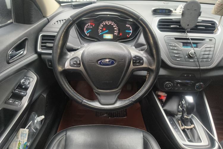 Used Ford Escort 2015 1.5L Automatic Fashion Model Steering Wheel