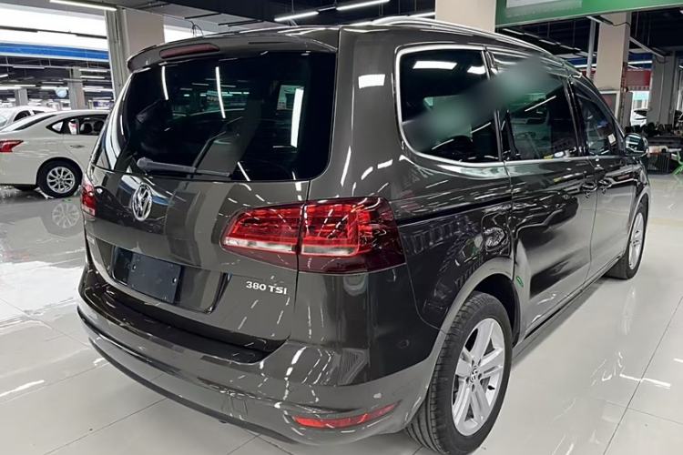 Used Volkswagen Sharan 2016 380TSI Comfort Edition 7-Seater
