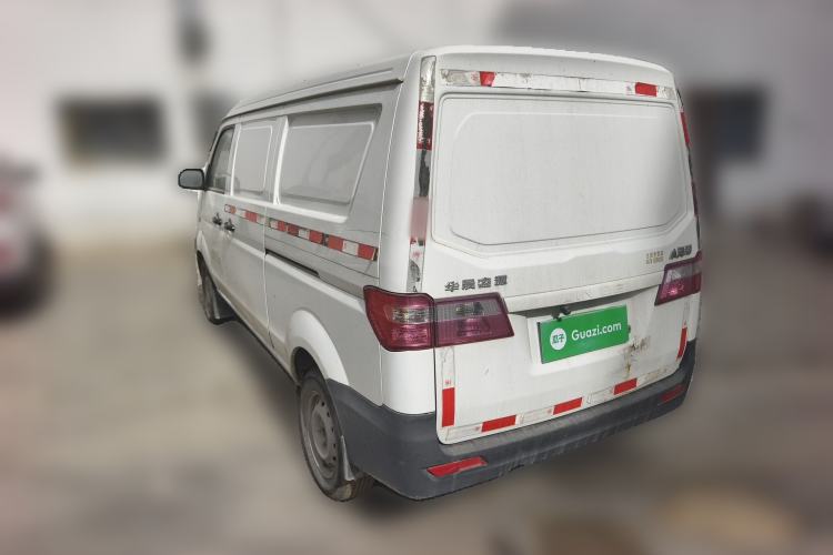 Used Jinbei Hiace X30 2020 1.5L Van Super-Enjoyment Model China VI Standard SWC15M
