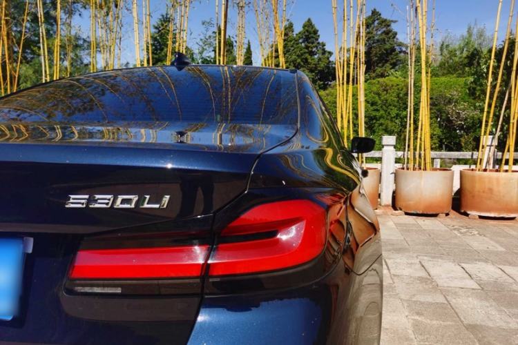 Used BMW 5 Series 2022 Restyled 530Li Leading Edition M Sport Package
