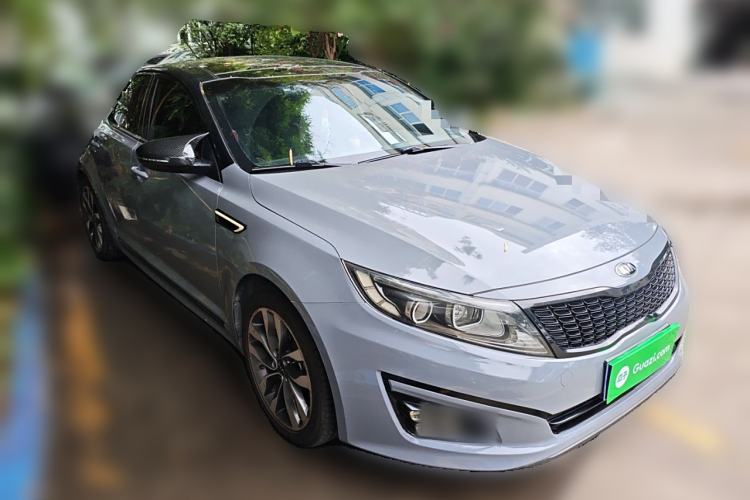 Used Kia K5 2015 2.0L Automatic LUX Front Right 45 Deg