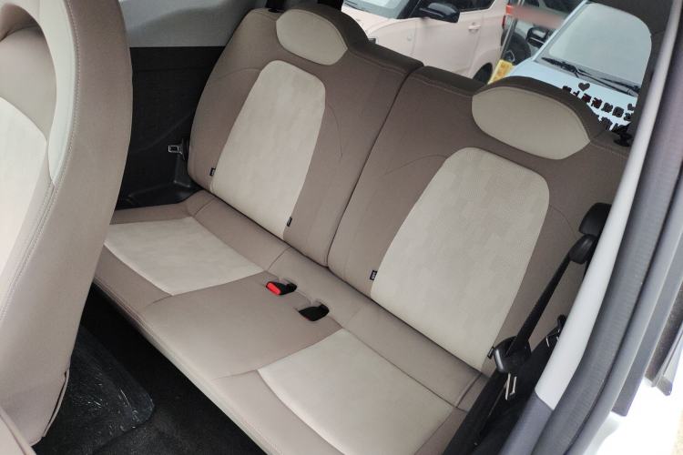 Used Chery QQ Ice Cream 2024 Edition Youth Version 205km Sundae Left Rear Seat