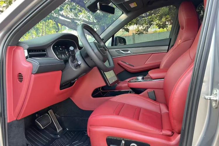 Used SERES SF5 2021 Four-Wheel Drive Freedom Expedition Edition