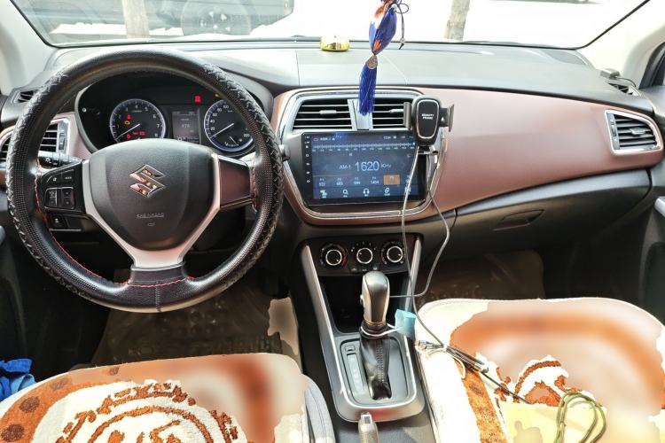 Used Suzuki Vitara S-Cross 2017 1.6L CVT Two-Wheel Drive Urban Fashion Model
