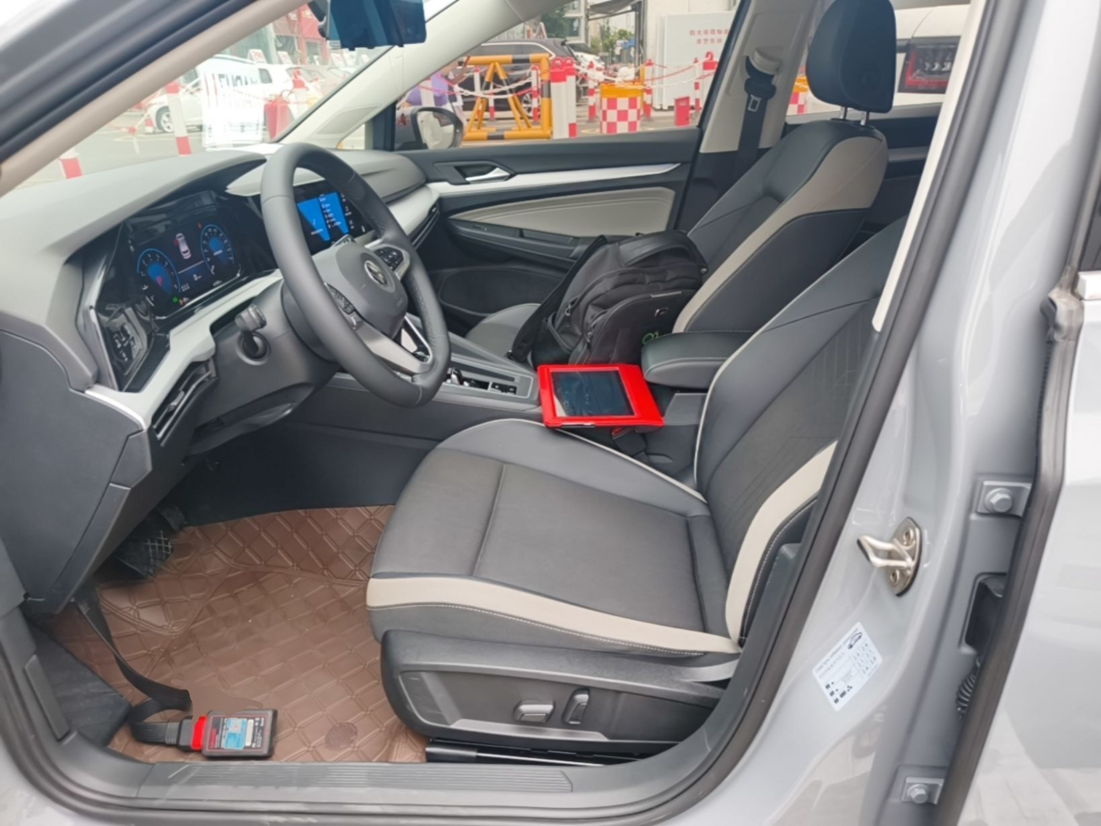 Interior delantero