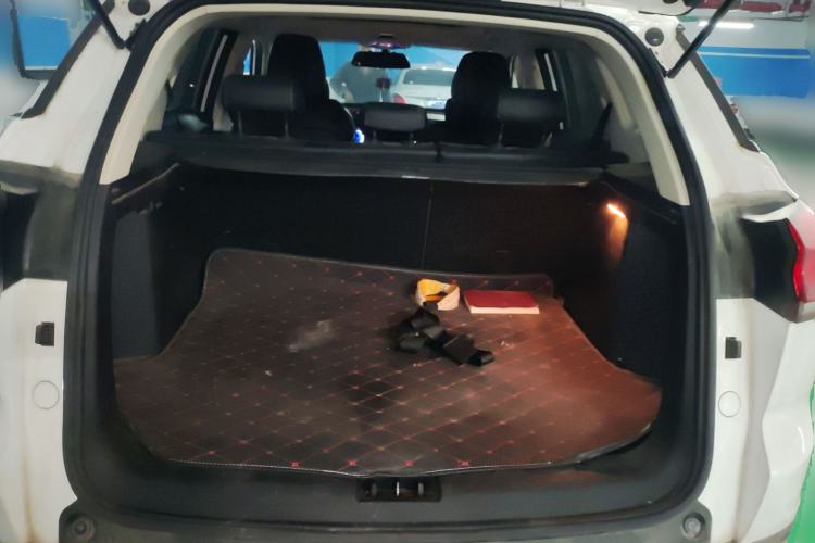 Used Geely Auto Emgrand X7 Sport 2020 1.5TD Automatic Smart Connect PRO Trunk