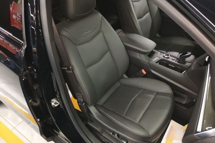 Used Cadillac XT5 2022 2.0T Four-Wheel Drive Luxury Version (Hummingbird Edition)
