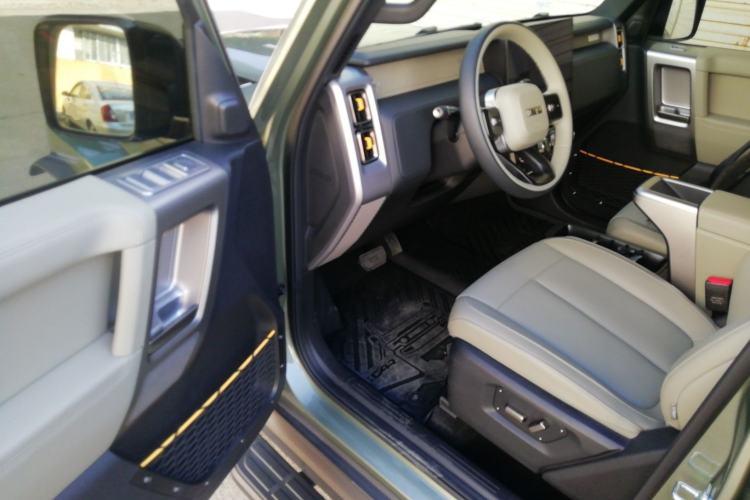 Used iCAR V23 2025 401 Two-Wheel Drive Intelligent Driving Version