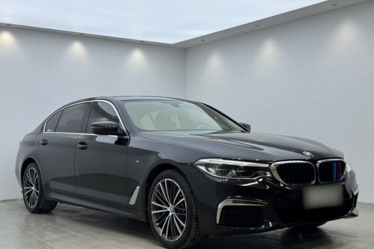 Used BMW 5 Series 2020 530Li xDrive M Sport Package Exterior 2