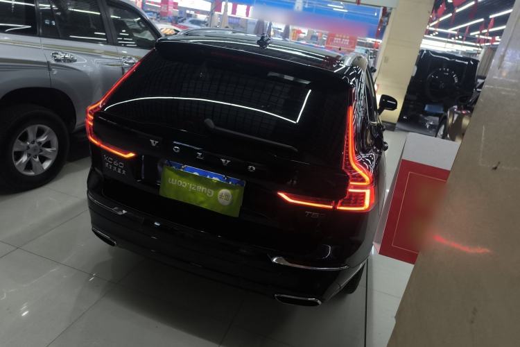 Used Volvo XC60 2021 T5 4x4 Smart Luxury Edition