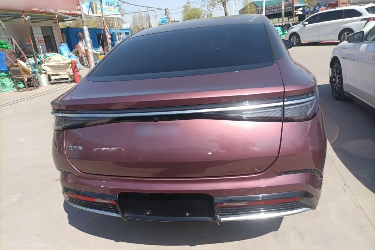 Used BYD Seal 2023 DM-i 1.5T 121km Flagship Model

