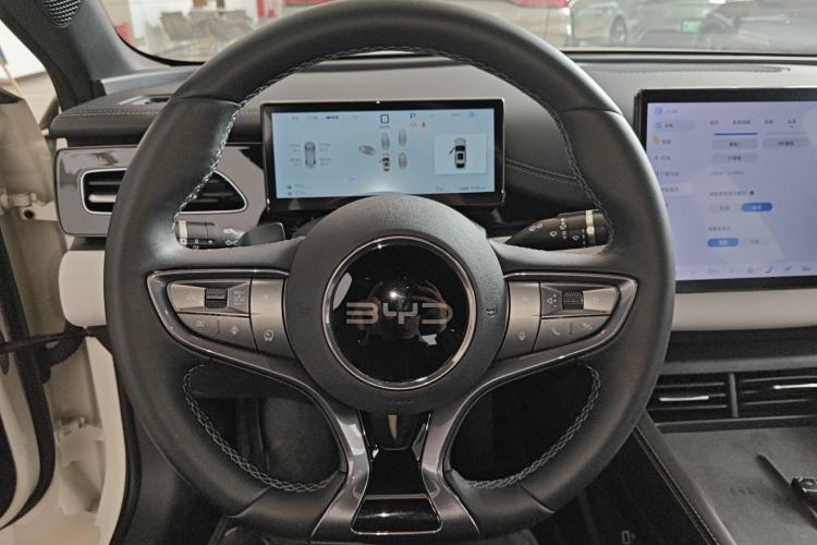 Used BYD Seal 06 New Energy 2025 DM-i Smart Drive 120KM Deluxe Model