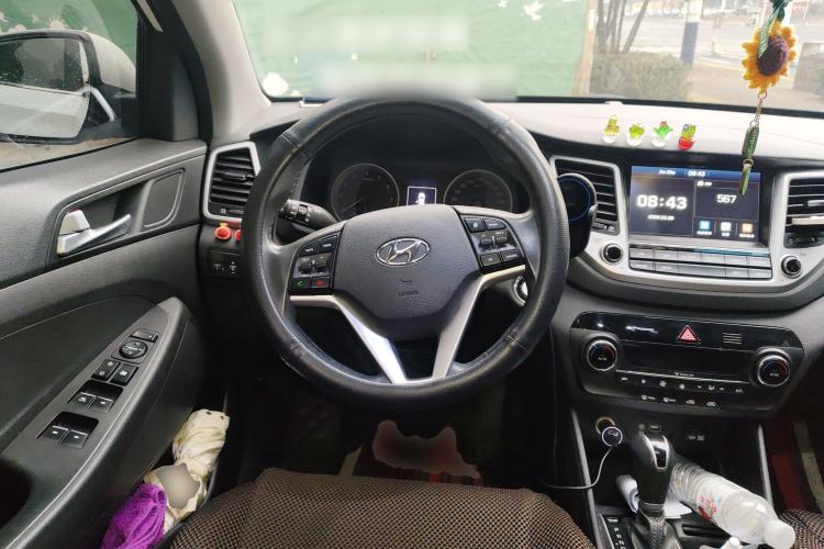 Used Hyundai Tucson 2015 1.6T Dual-Clutch Two-Wheel-Drive Smart Model
