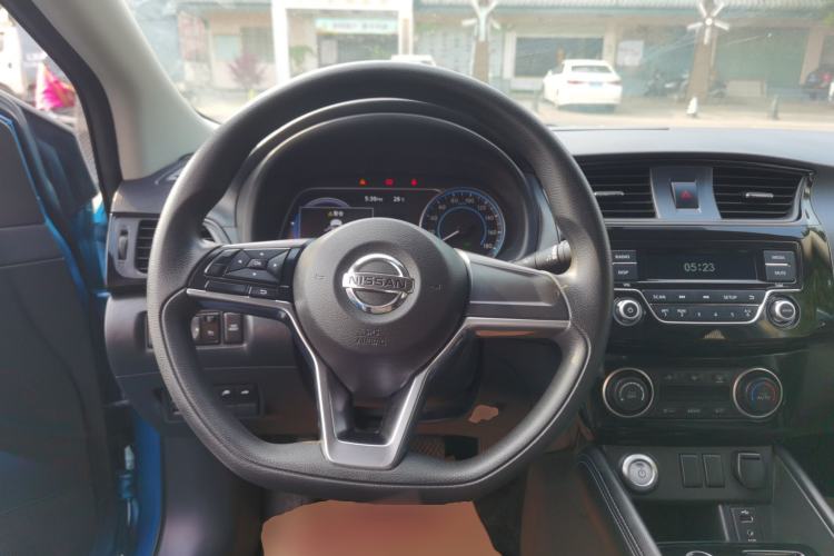 Used Nissan Sylphy EV 2018 Smart Edition Custom Version Steering Wheel