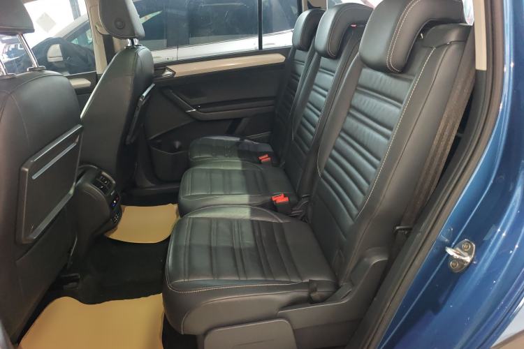 Used Volkswagen Touran 2018 Volkswagen Touran L 280TSI DSG Boundary Edition 7 Seats China V Emission Standard
