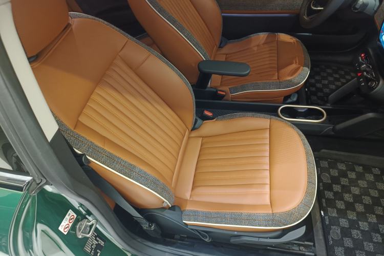 Used MINI Electric COOPER 2025 456km COOPER E Classic Style