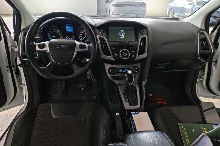 Used Ford Focus 2012 Hatchback 1.6L Automatic Fashion Edition