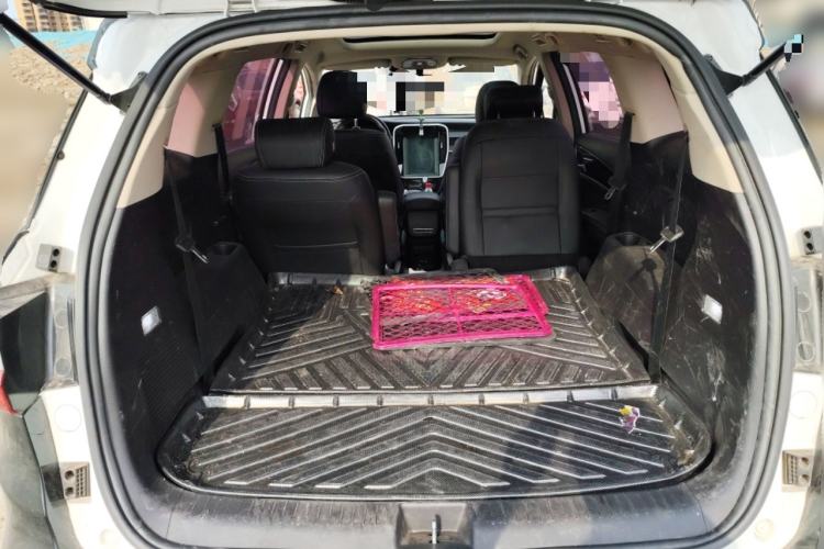 Used BYD Song MAX 2018 1.5T Automatic Smart Connect Elite Model with 6 Seats
