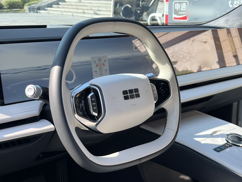 Geely Galaxy E8 2024 665 km Range Rear-Drive Starship Long-Range Version — снимка 13