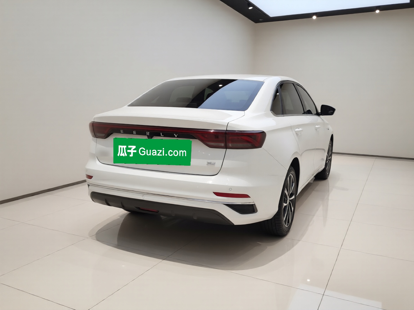 Geely Auto Emgrand 2025 4th Generation 1.5L CVT Luxury Version — снимка 6