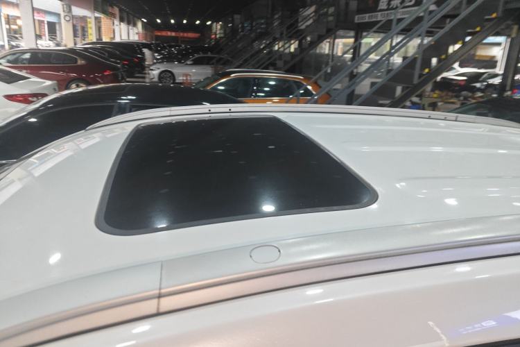 Used Hyundai Tucson 2015 1.6T Dual-Clutch Two-Wheel-Drive Smart Model Roof