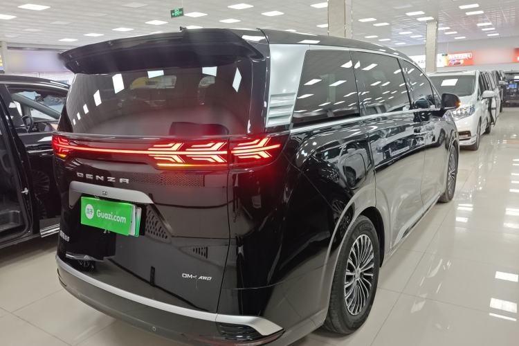 Used Denza D9 2022 DM-i 970 Four-Wheel Drive Prestige Model