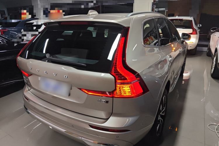 Used Volvo XC60 2024 B5 4x4 Smart Luxury Edition
