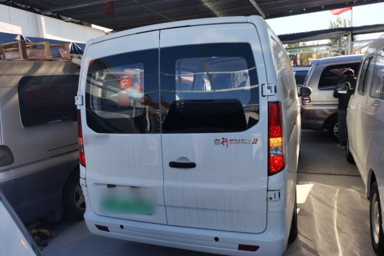 Used Chana Ruixing EM80 2025 Passenger Version Comfort Edition 6-Seater 300 km Dual-Swing Doors