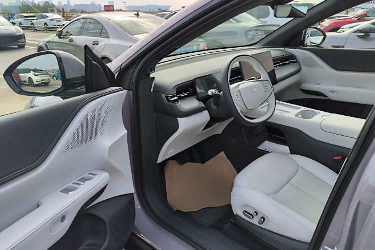 Used XPeng G6 2025 625 Long-Range Max Flagship Edition Driver Seat