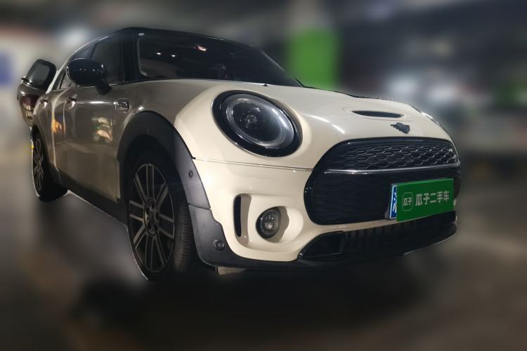 Used MINI Clubman 2022 2.0T COOPER S Front Right 45 Deg