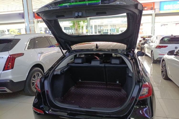 Used Honda Civic 2023 HATCHBACK 240TURBO CVT Zhiyue Edition Trunk