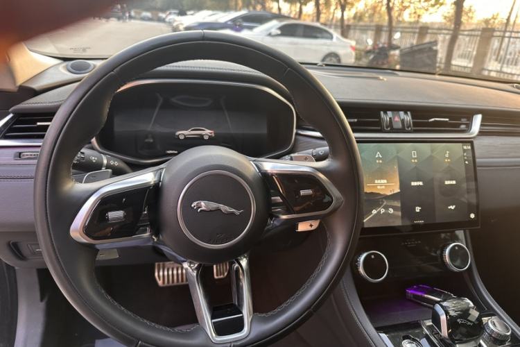 Used Jaguar XFL 2023 XFL 2.0T P200 Two-Wheel-Drive Elite Luxury Edition