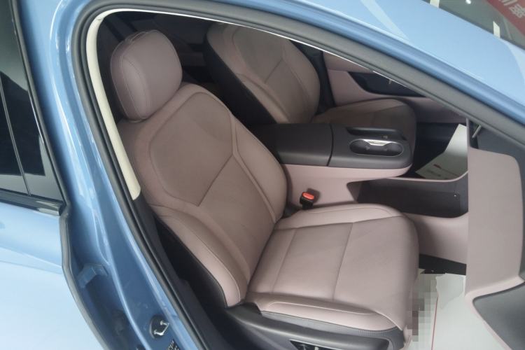 Used Hongqi Tiangong 06 2025 660 4x4 Smart Selection Edition Right Front Seat