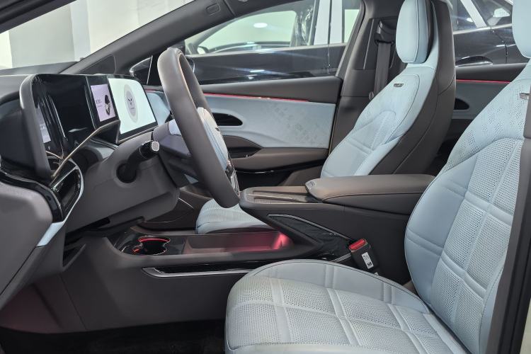 Used Hongqi EH7 2024 690 Pro Interior 2