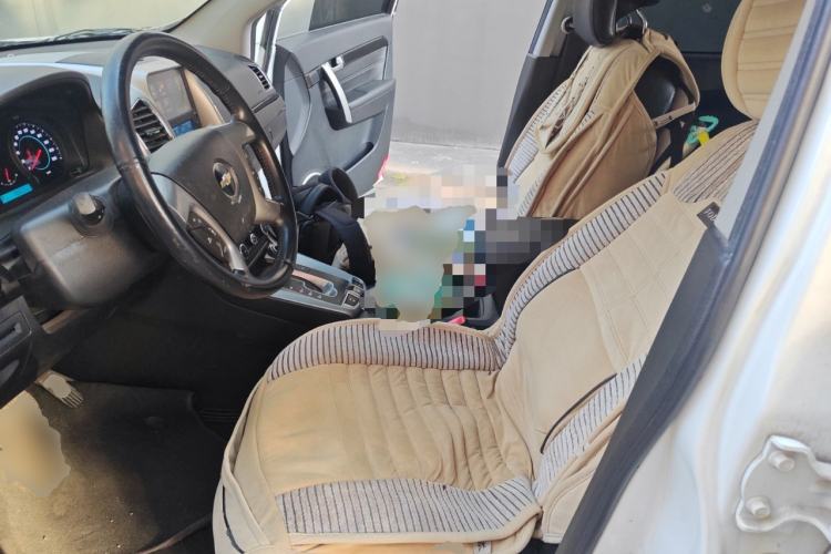 Used Chevrolet Captiva 2014 2.4L 4x4 Flagship Edition 7 Seats