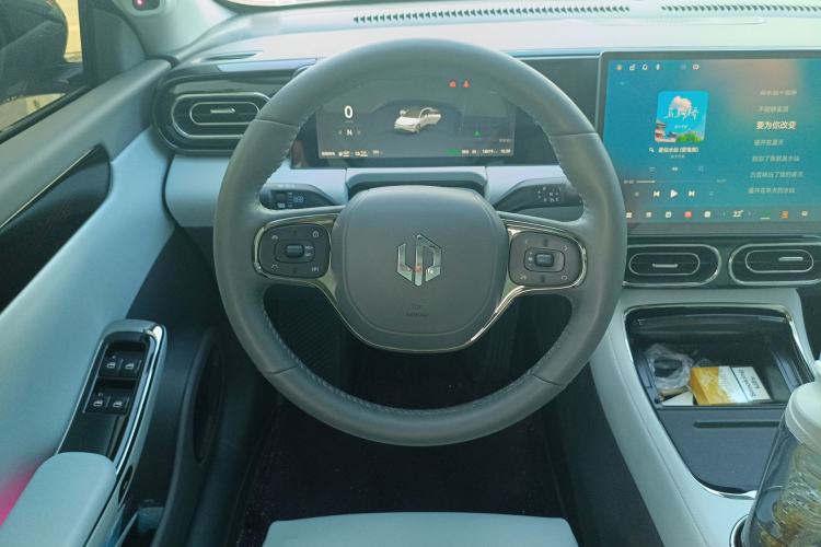 Used Leapmotor C01 2024 Range-Extended 216 Luxury Edition
