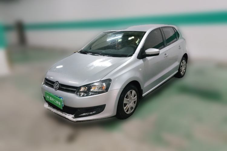 Used Volkswagen Polo 2013 1.4L Manual Fashion Edition