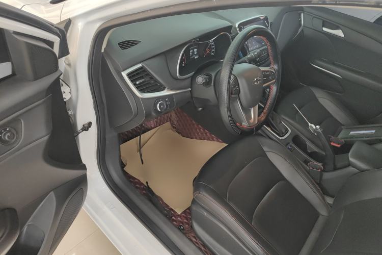 Used Chevrolet Monza 2020 Light Hybrid Redline 320T Dual-Clutch Joyful Edition Driver Seat