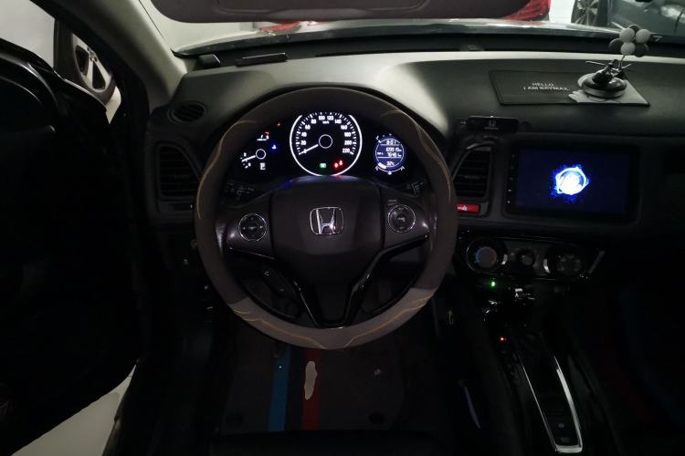 Used Honda Vezel 2018 1.5L CVT 2WD Technology Elite Model Steering Wheel